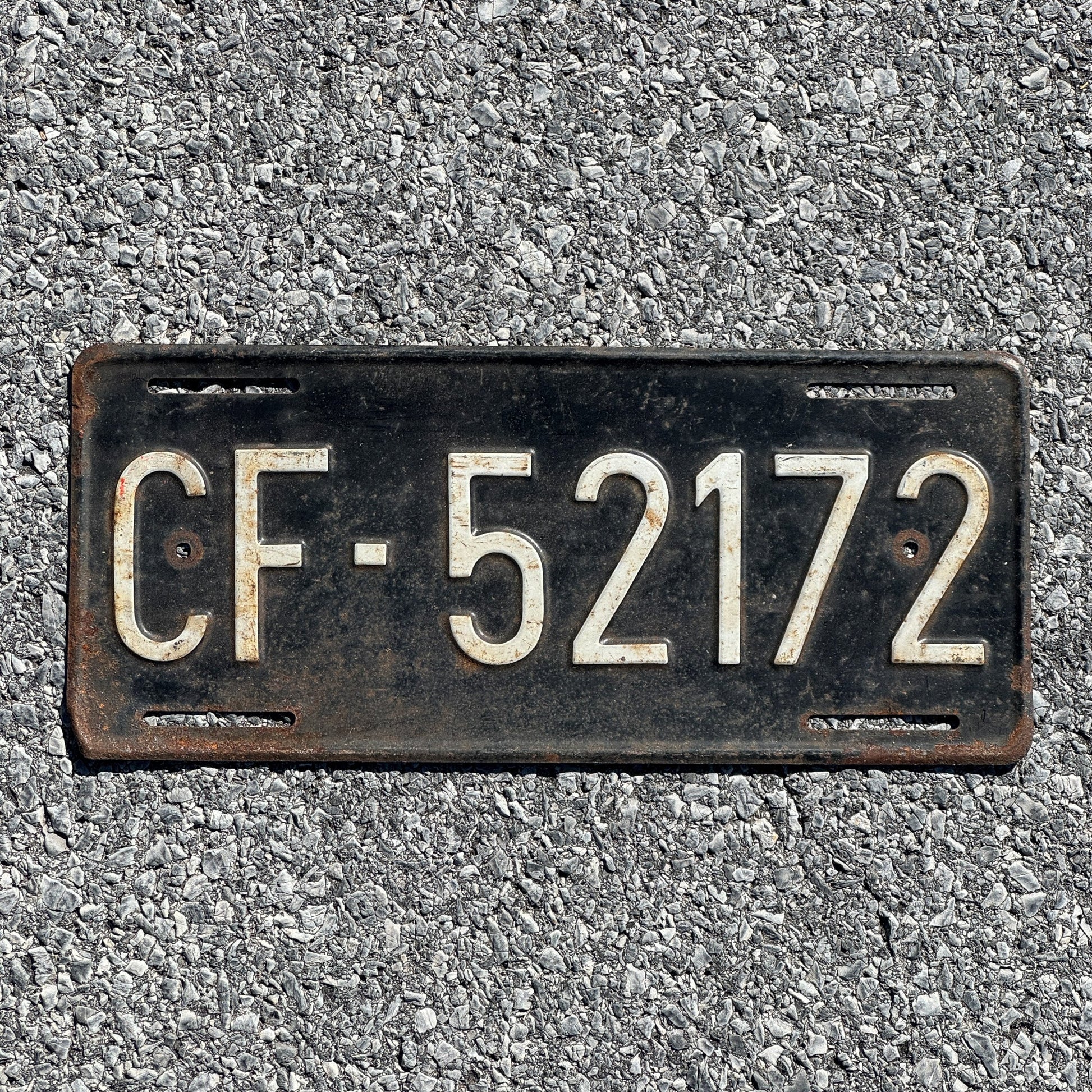 Photo of a 1954 US Forces France License Plate Auto Tag Garage Decor Vintage CF 52172
