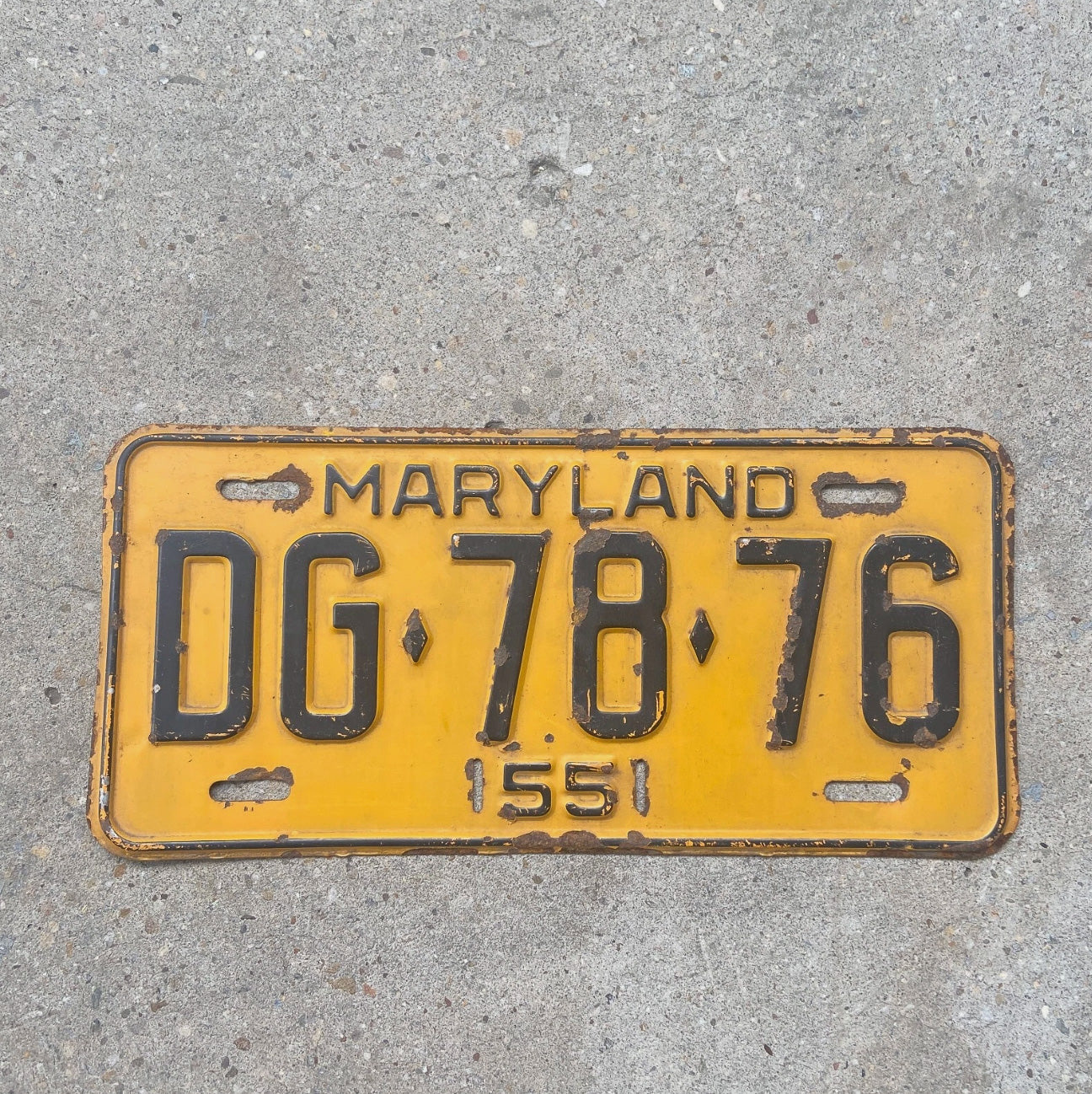Photo of a 1955 Maryland License Plate Auto Tag Garage Decor Vintage DG 7876 with original patina