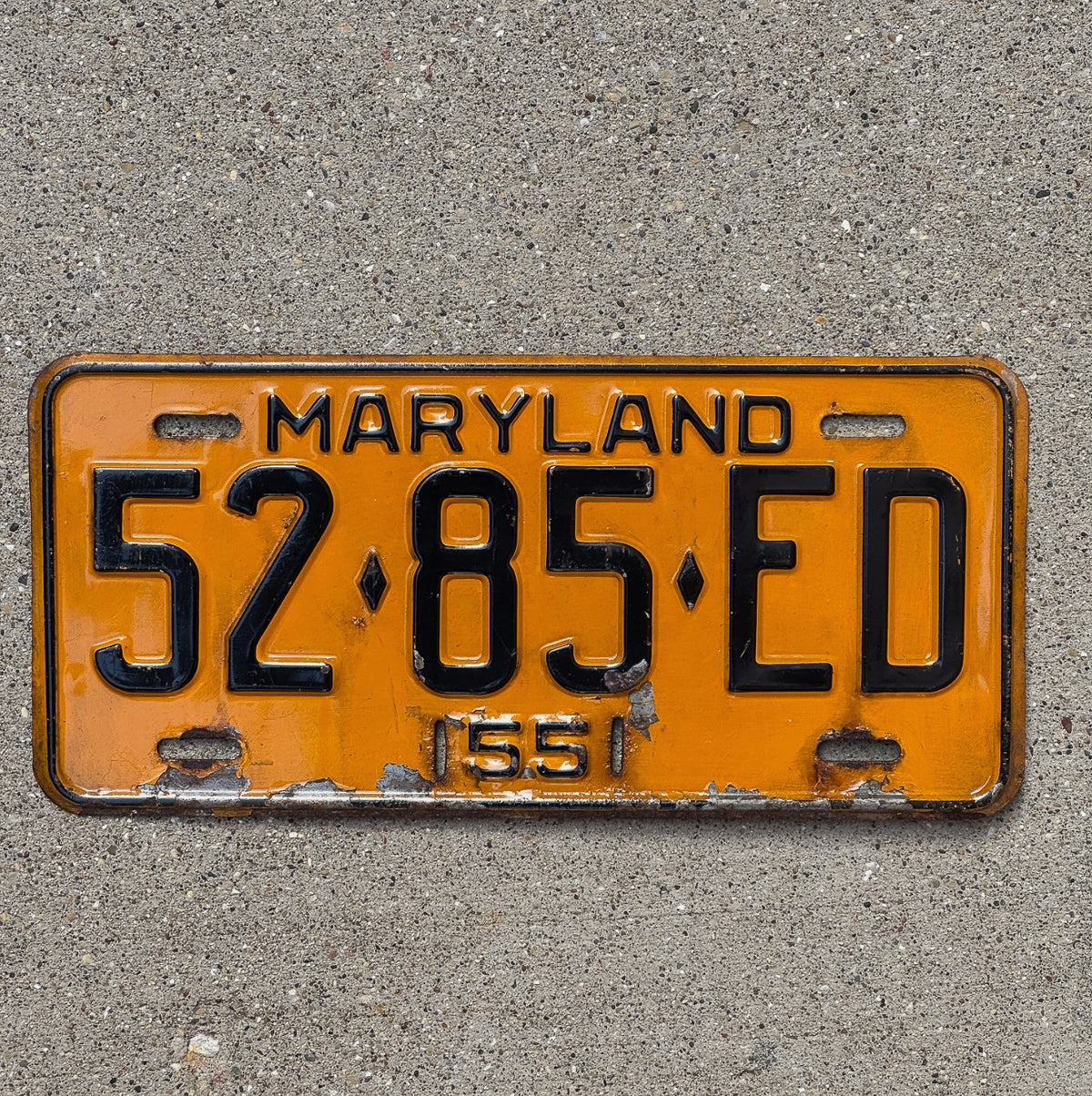 1955 Maryland Truck License Plate Vintage Auto Tag Single Plate Year 5285 ED
