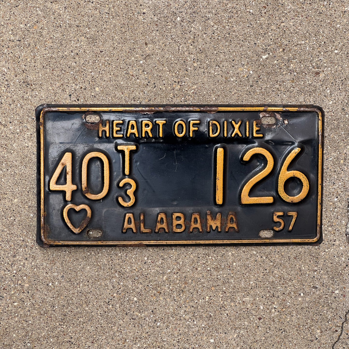 Photo of a 1957 Alabama TRAILER License Plate Auto Tag Garage Decor Vintage Heart of Dixie 40 T3 126