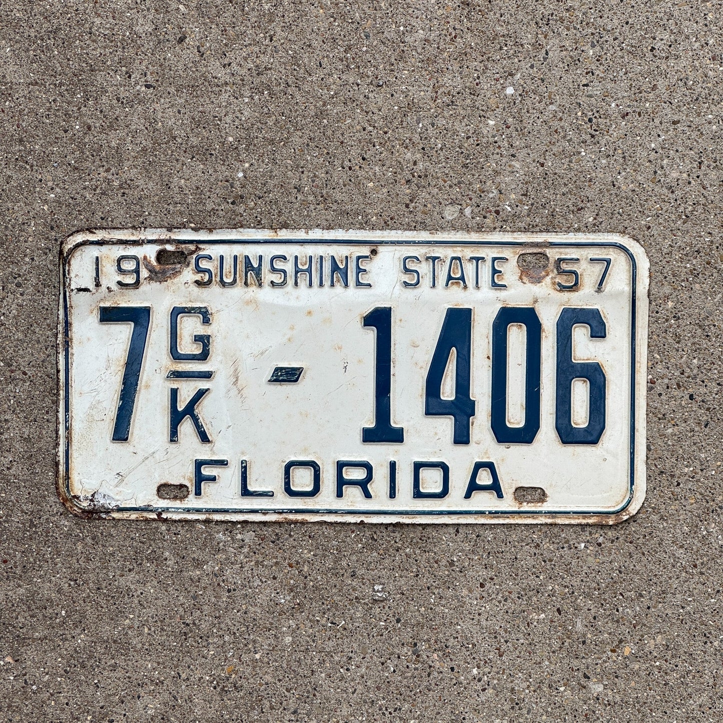 Photo of a 1957 Florida License Plate Auto Tag Garage Decor Vintage 7 GK 1405