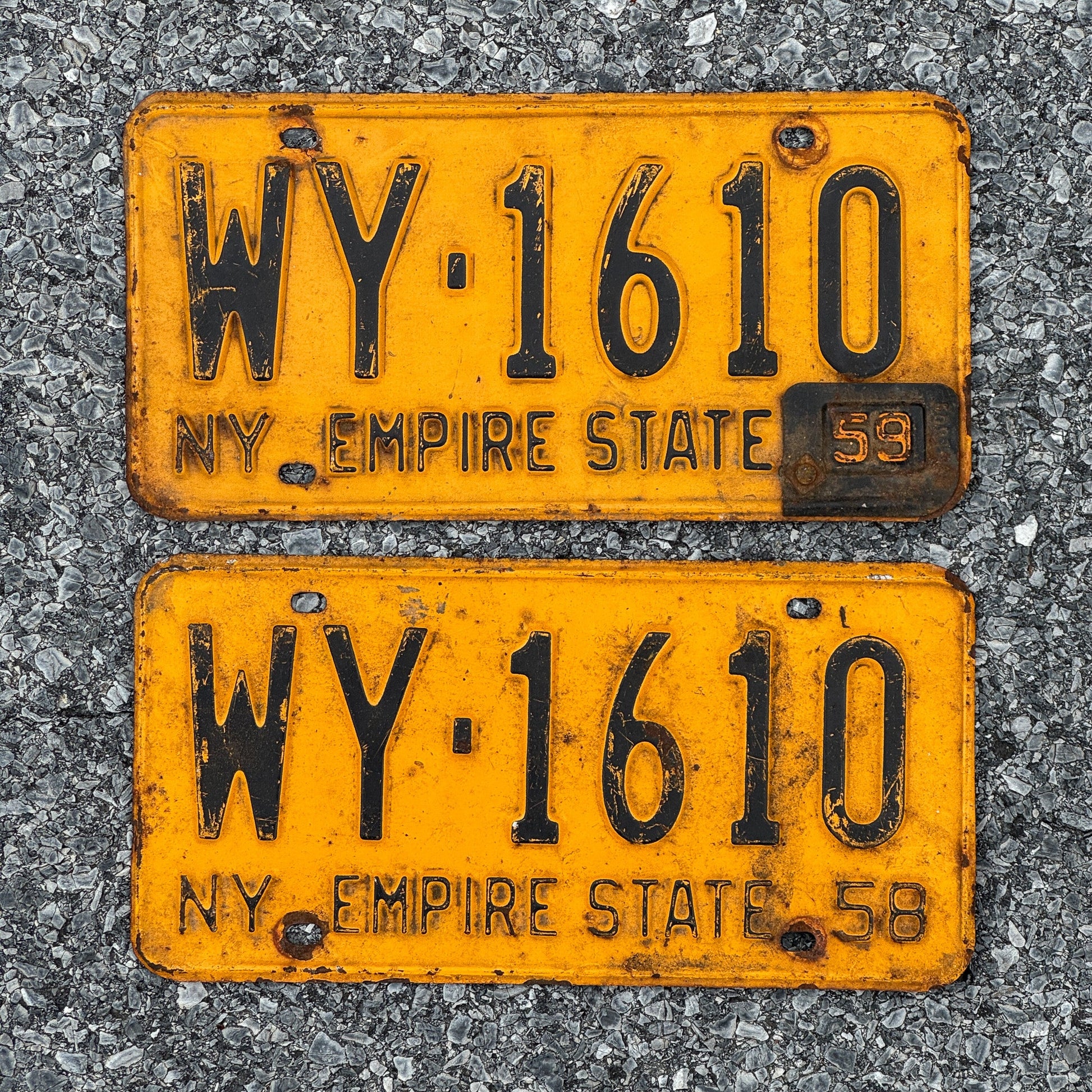 Photo of a 1958 1959 New York License Plate Pair Auto Tag Garage Decor Vintage Wyoming County WY 1610