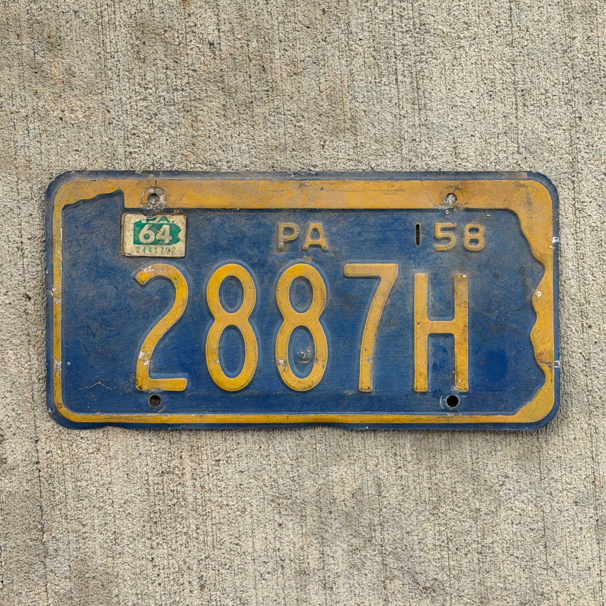 Photo of a 1958 1964 Pennsylvania License Plate Auto Tag Garage Decor Vintage 2887 H with original patina