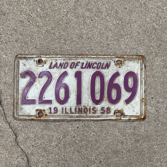 Photo of a 1958 Illinois License Plate Auto Tag Garage Decor Vintage 2 261 069 with original patina