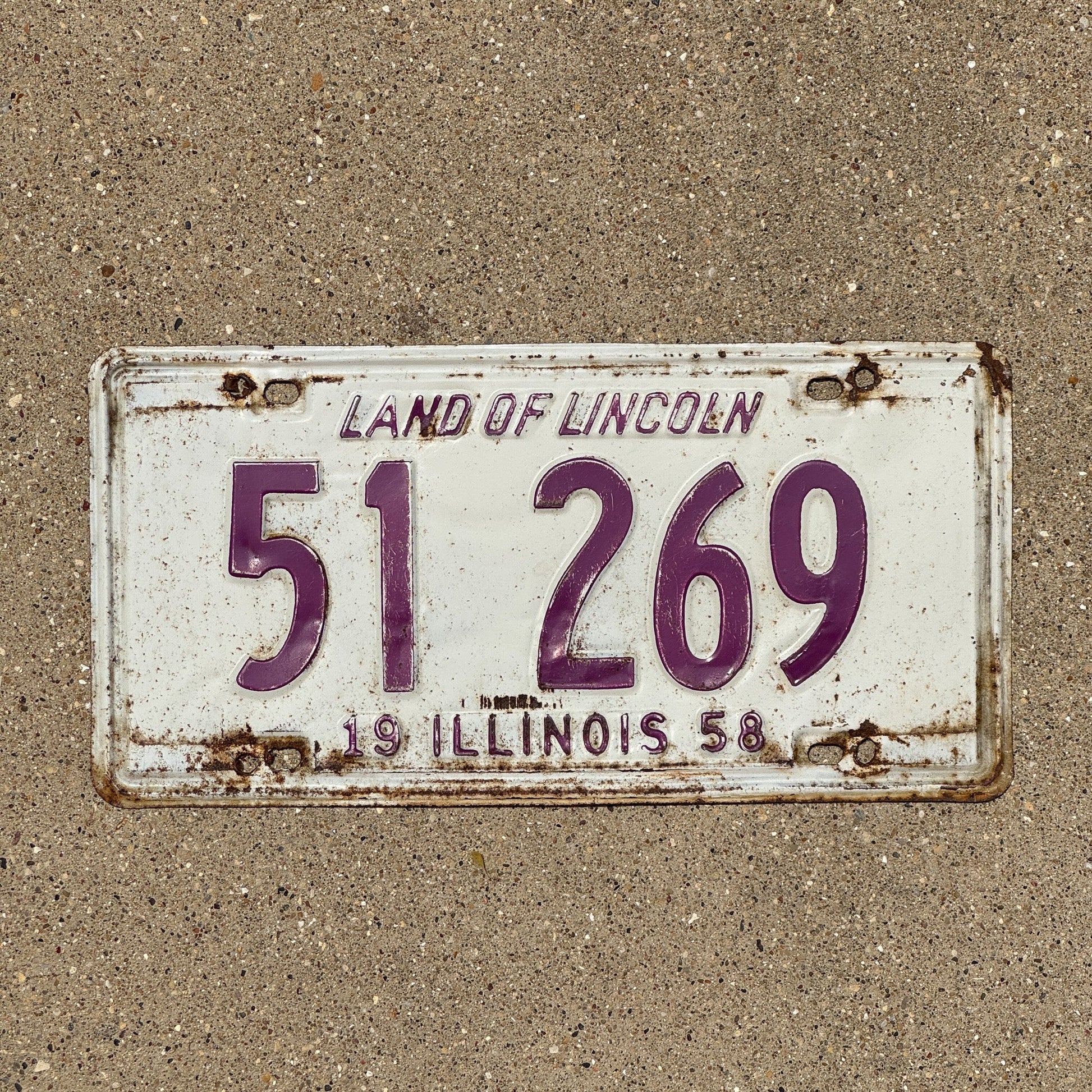 Photo of a 1958 Illinois License Plate Auto Tag Garage Decor Vintage 51 269