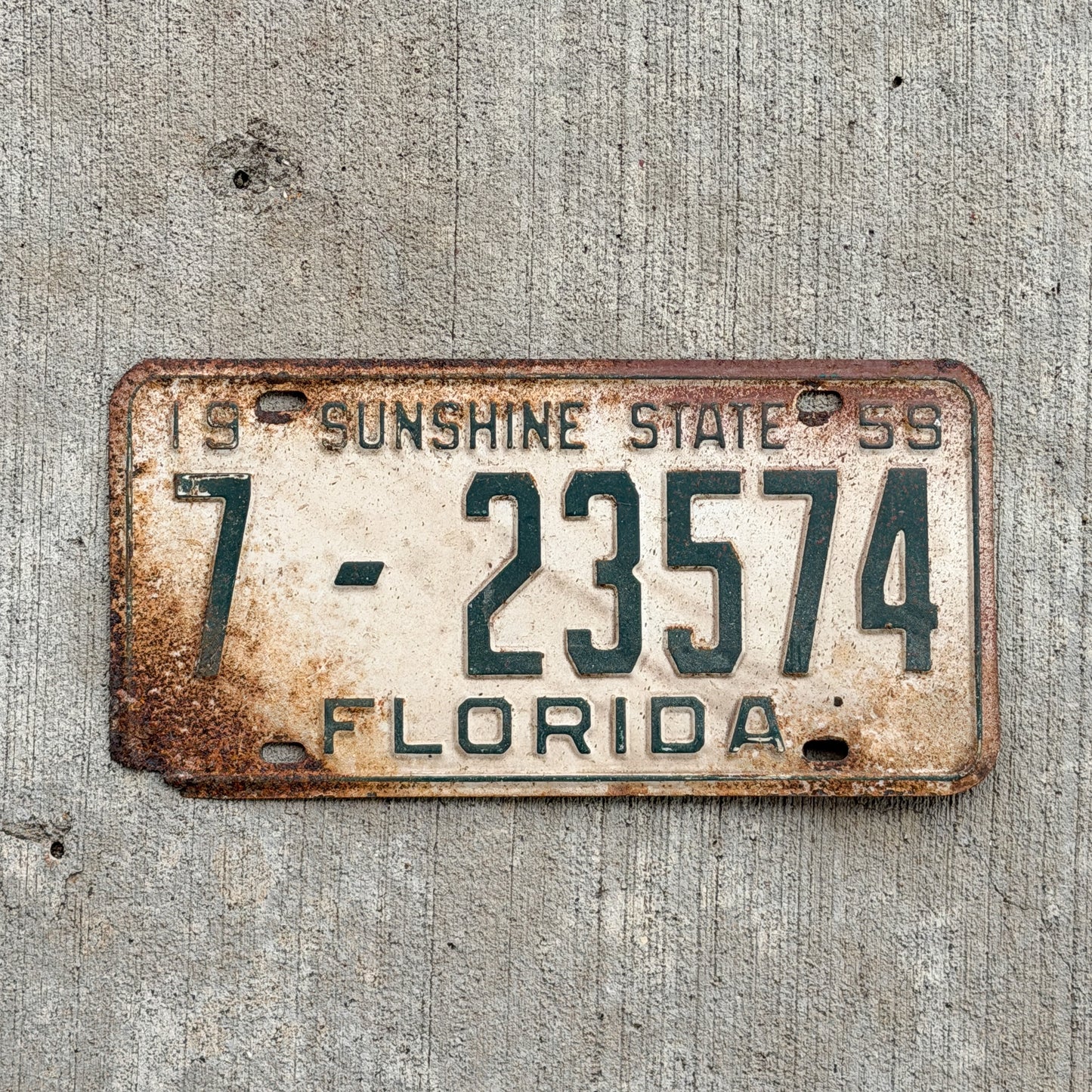 Photo of a 1959 Florida License Plate Auto Tag Garage Decor Vintage 7 23574 with original patina