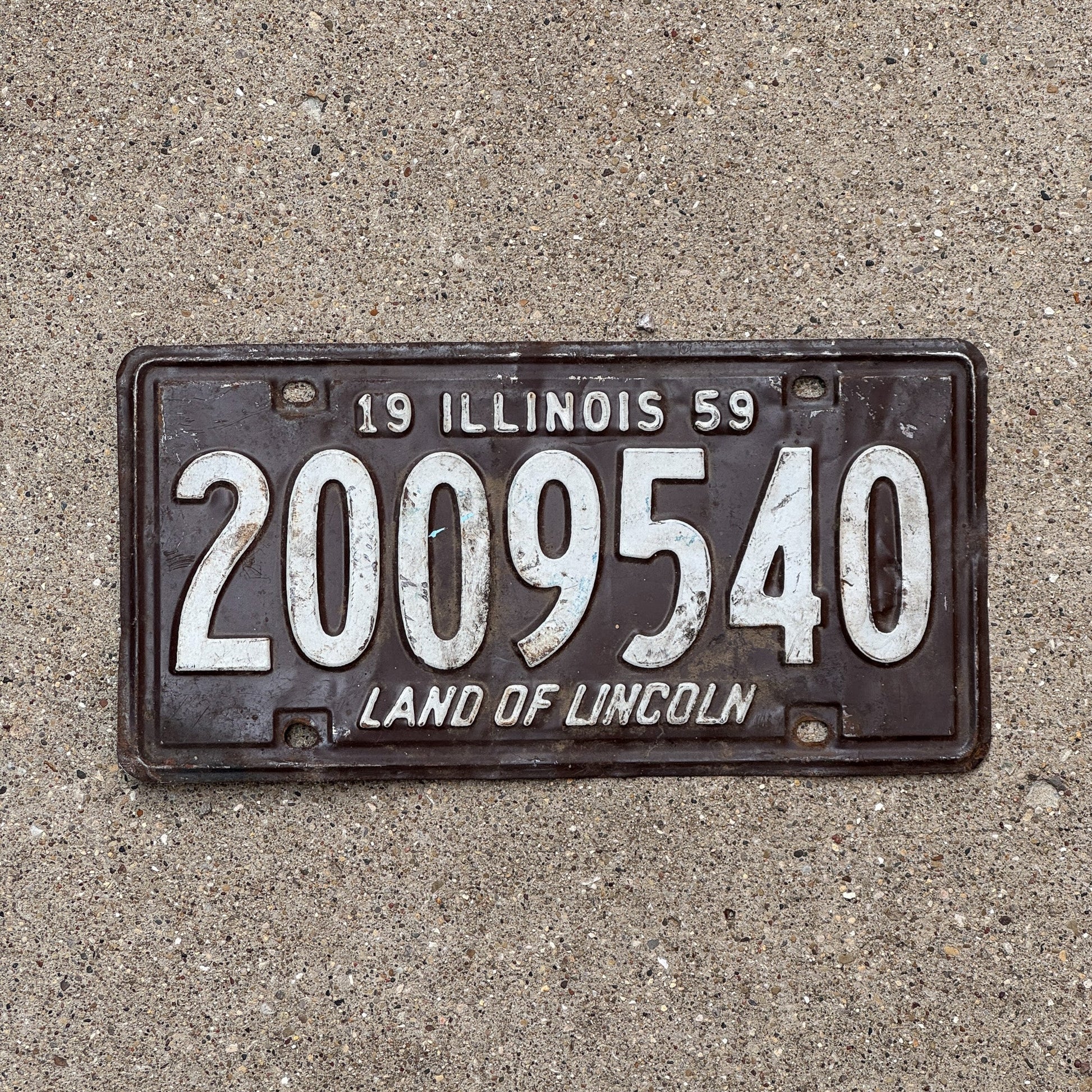 Photo of a 1959 Illinois License Plate Auto Tag Garage Decor Vintage 2009540