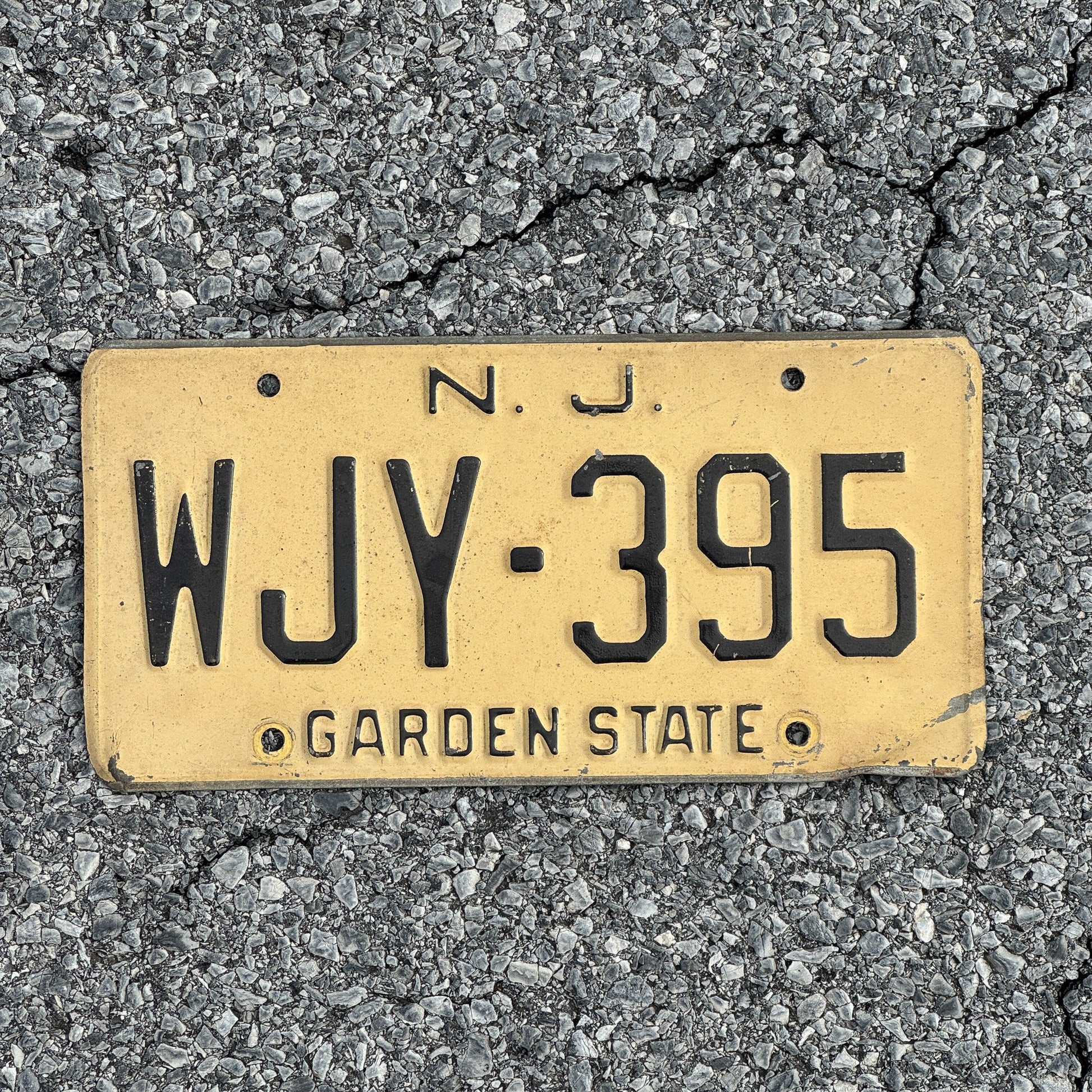 Photo of a 1959 New Jersey License Plate Auto Tag Garage Decor Vintage WJY 395