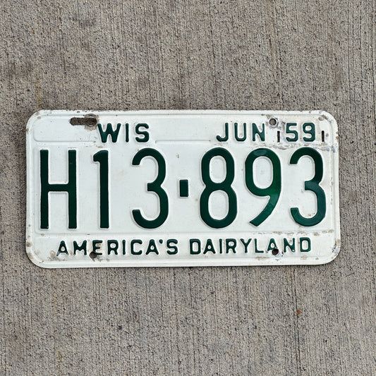 Photo of a 1959 Wisconsin License Plate Auto Tag Garage Decor Vintage H13 893 with original patina