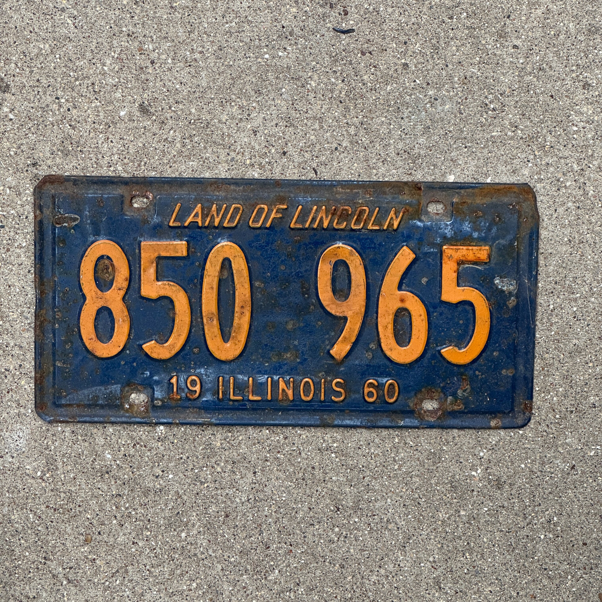 Photo of a 1960 Illinois License Plate Auto Tag Garage Decor Vintage Orange Blue 850 965 with original patina