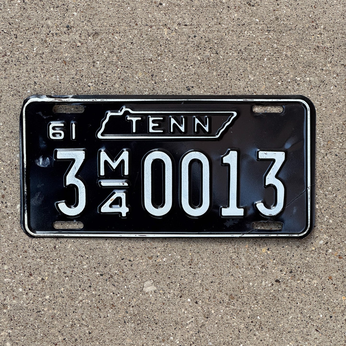 Photo of a 1961 Tennessee Household Mover License Plate Auto Tag Garage Decor Vintage 3 M4 0013