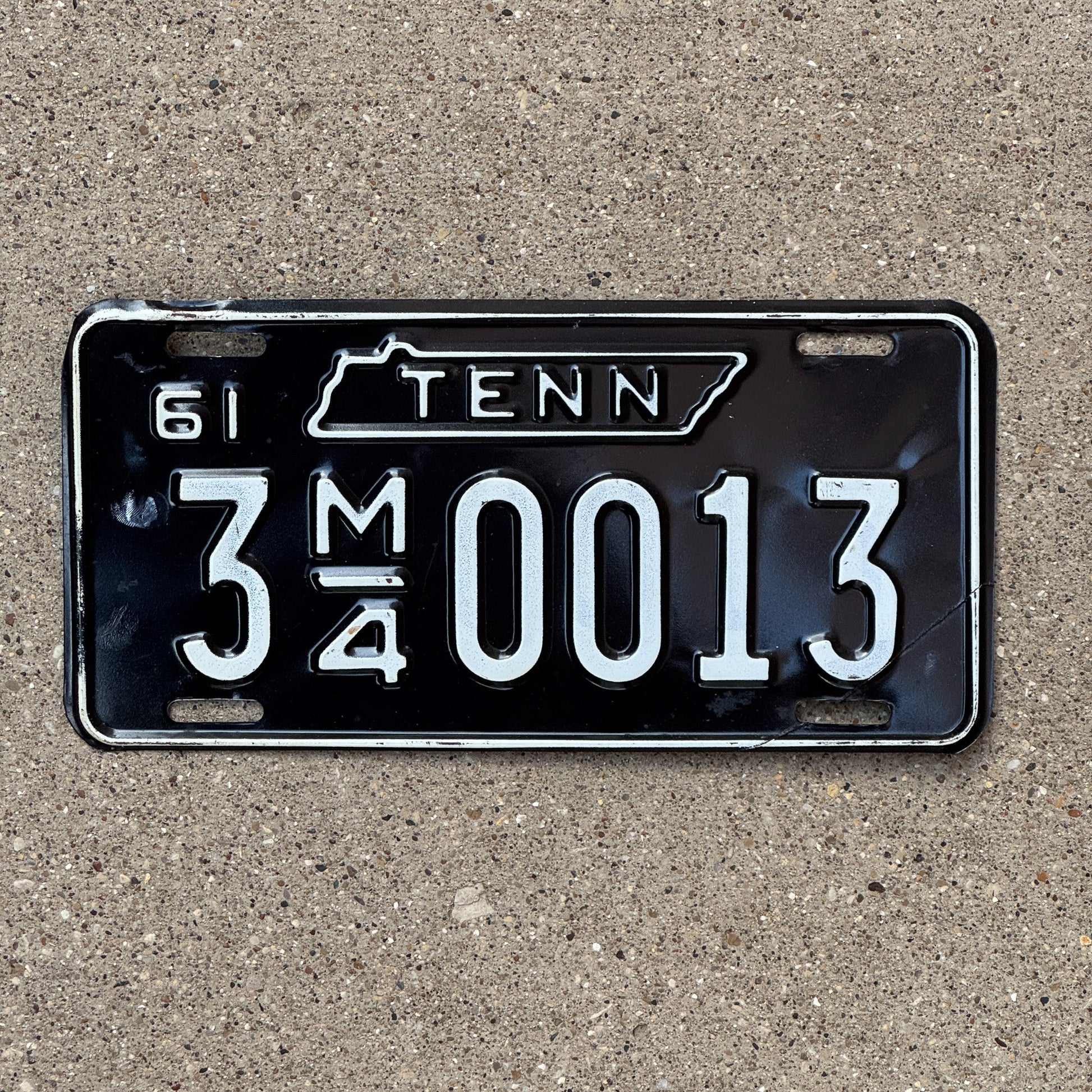 Photo of a 1961 Tennessee Household Mover License Plate Auto Tag Garage Decor Vintage 3 M4 0013