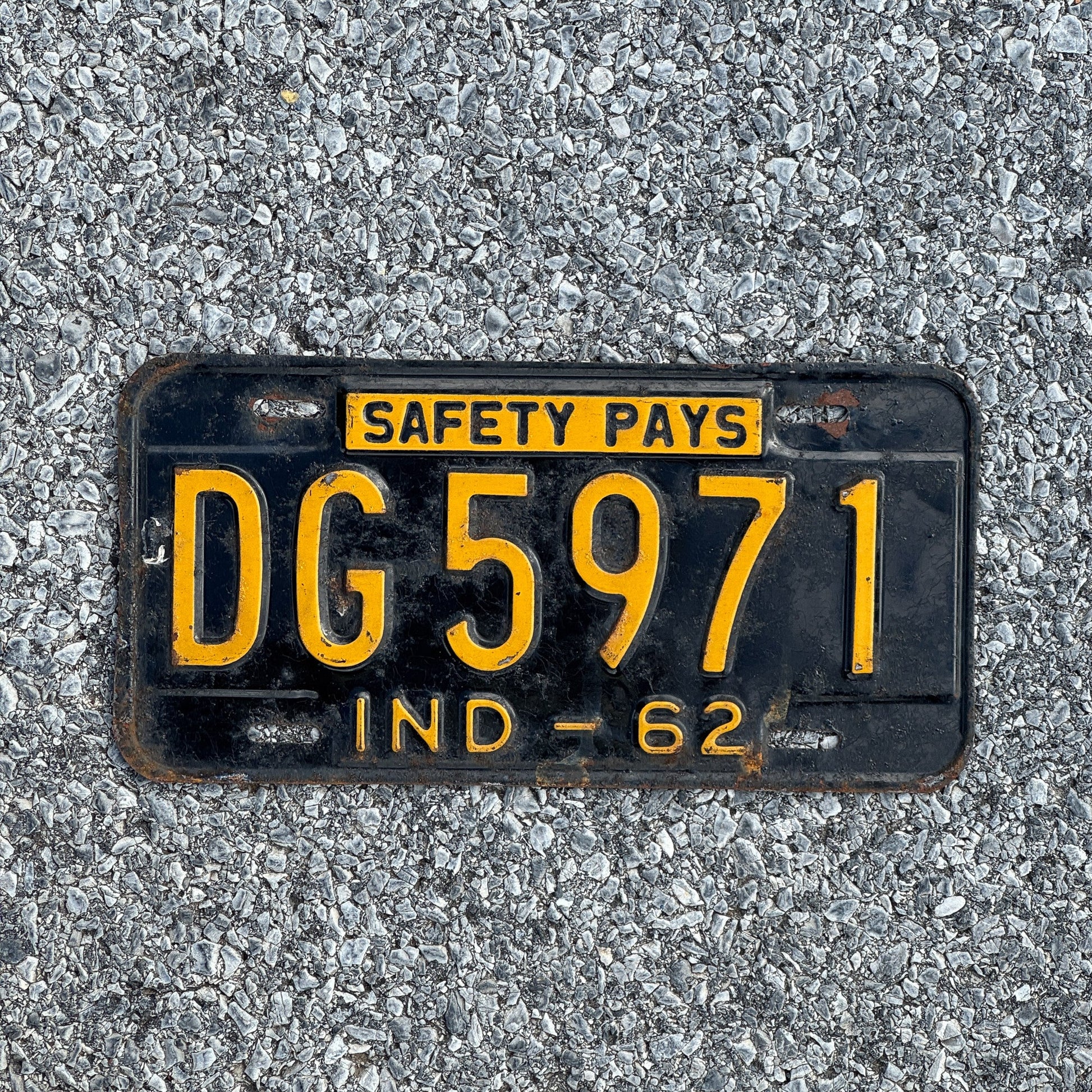 Photo of a 1962 Indiana License Plate Auto Tag Garage Decor Vintage DG5971