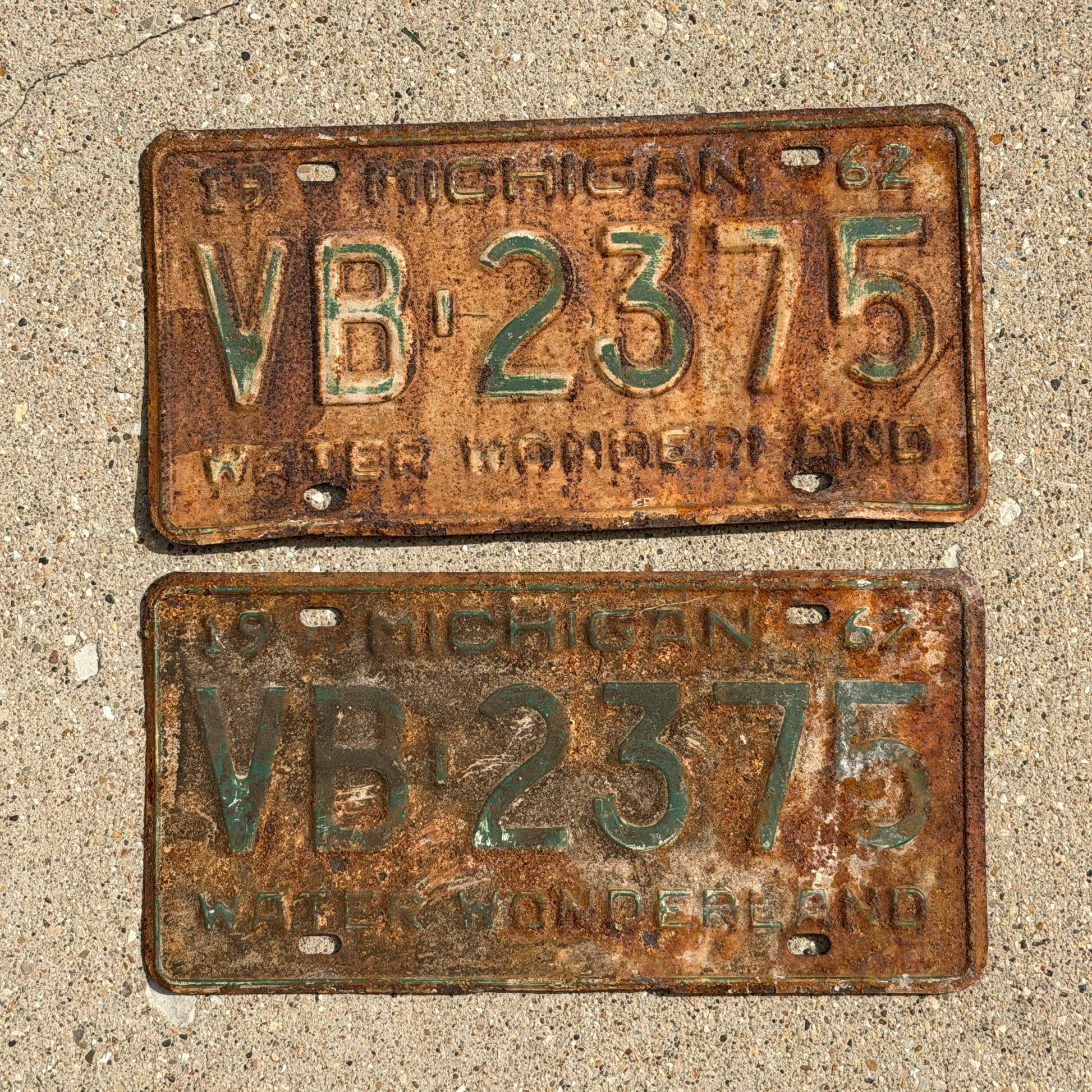 Photo of a 1962 Michigan License Plate Pair Auto Tag Garage Decor Vintage VB 2375 with original patina
