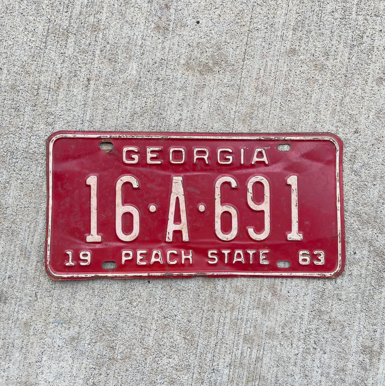 Photo of a 1963 Georgia License Plate Auto Tag Garage Decor Vintage 16 A 691 with original patina