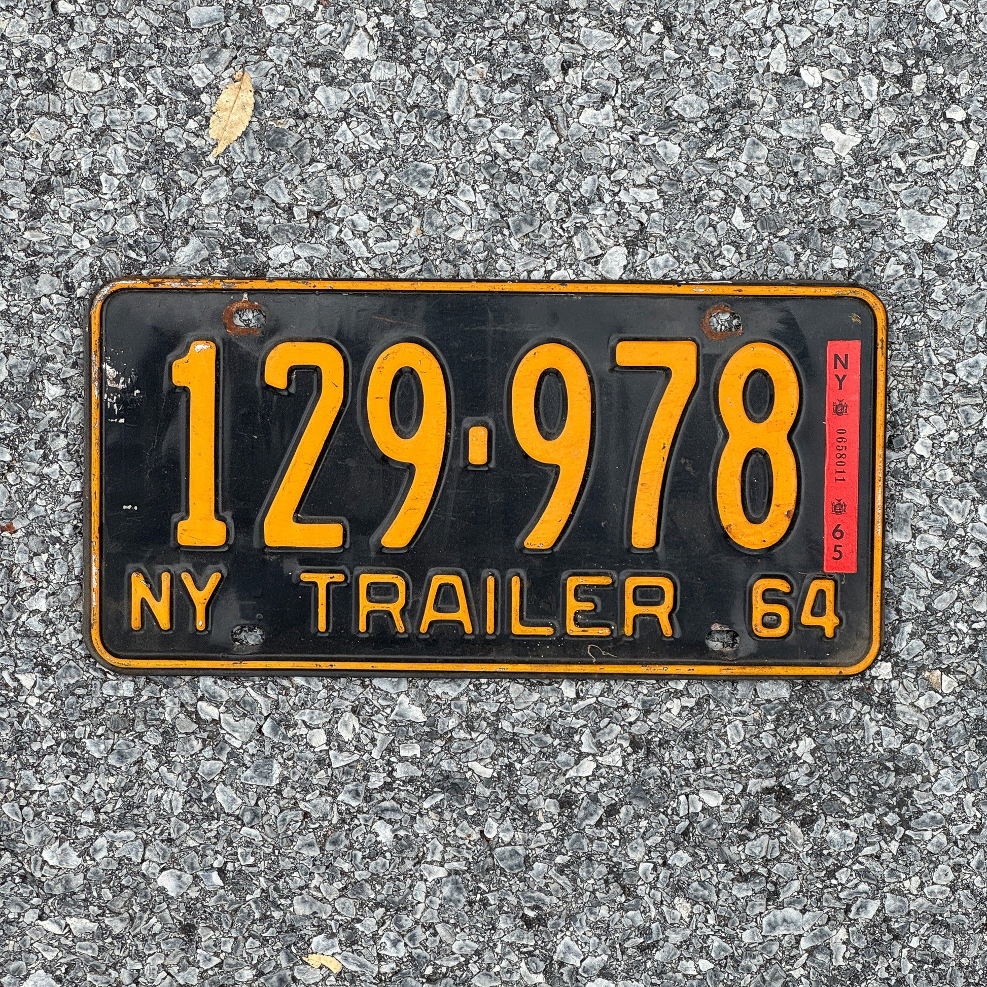 Photo of a 1964 1965 New York Trailer License Plate Auto Tag Garage Decor Vintage 129 978