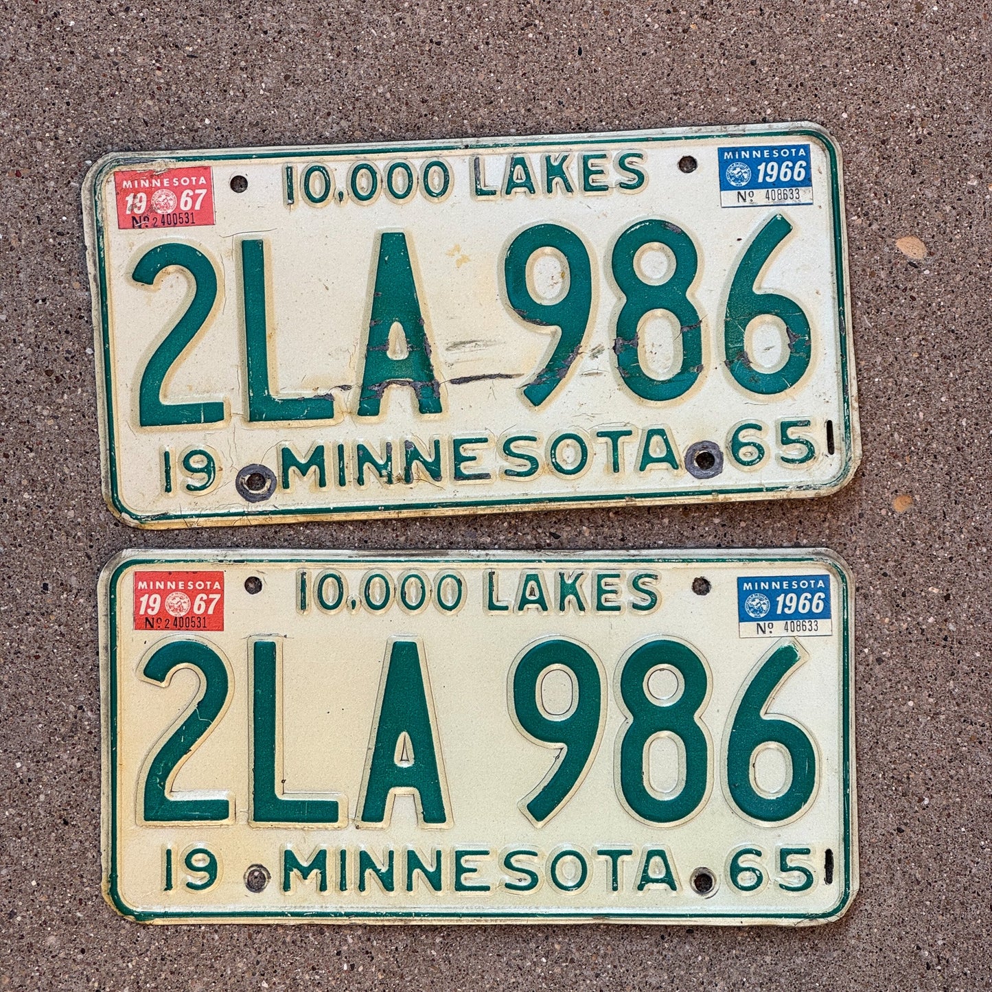 Photo of a 1965 1967 Minnesota License Plate Pair Auto Tag Garage Decor Vintage 2LA 986
