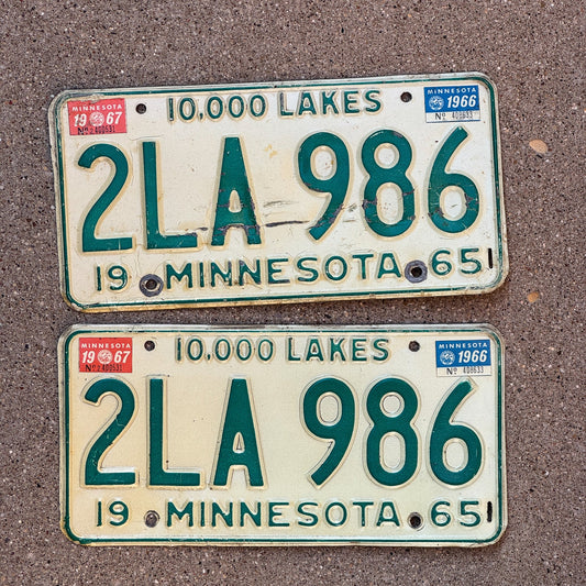 Photo of a 1965 1967 Minnesota License Plate Pair Auto Tag Garage Decor Vintage 2LA 986