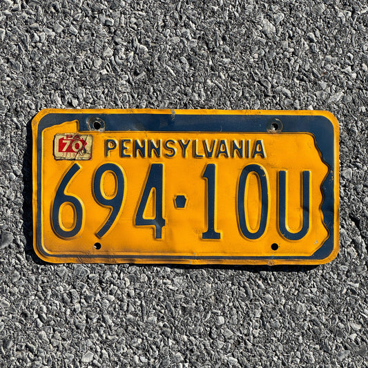 Photo of a 1965 1970 Pennsylvania License Plate Auto Tag Garage Decor Vintage 694 10U