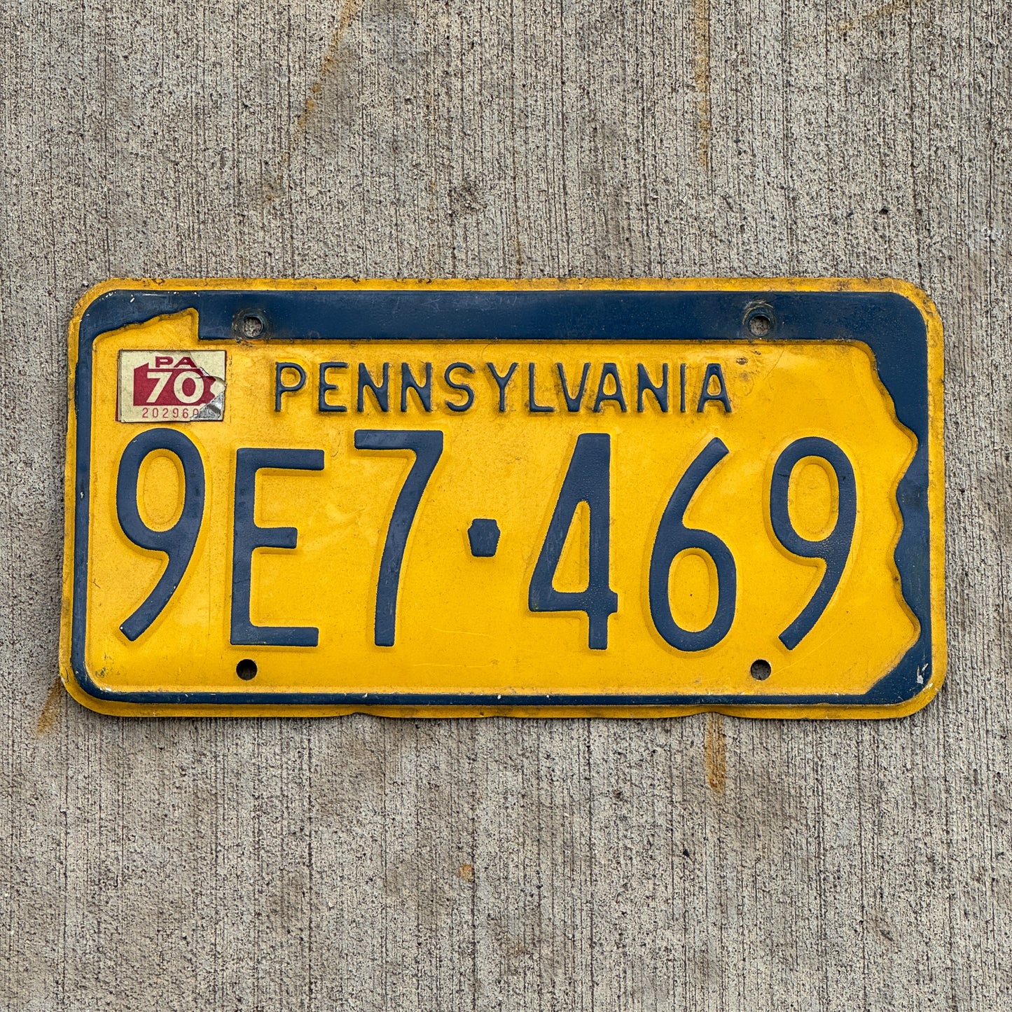 Photo of a 1965 1970 Pennsylvania License Plate Auto Tag Garage Decor Vintage 9E7 469 with original patina