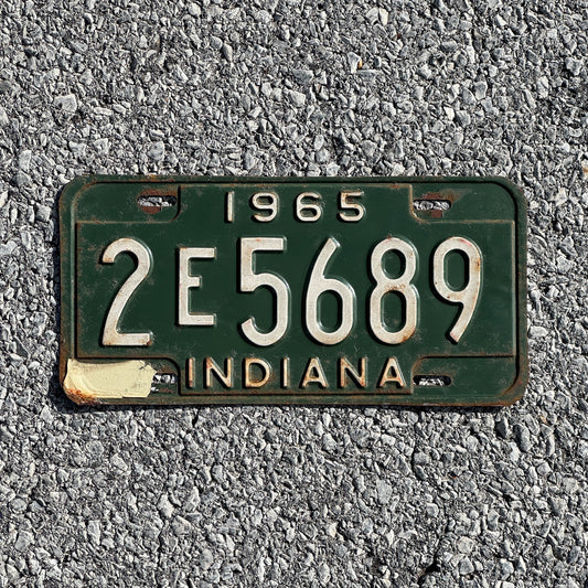 Photo of a 1965 Indiana License Plate Auto Tag Garage Decor Vintage 2E5689