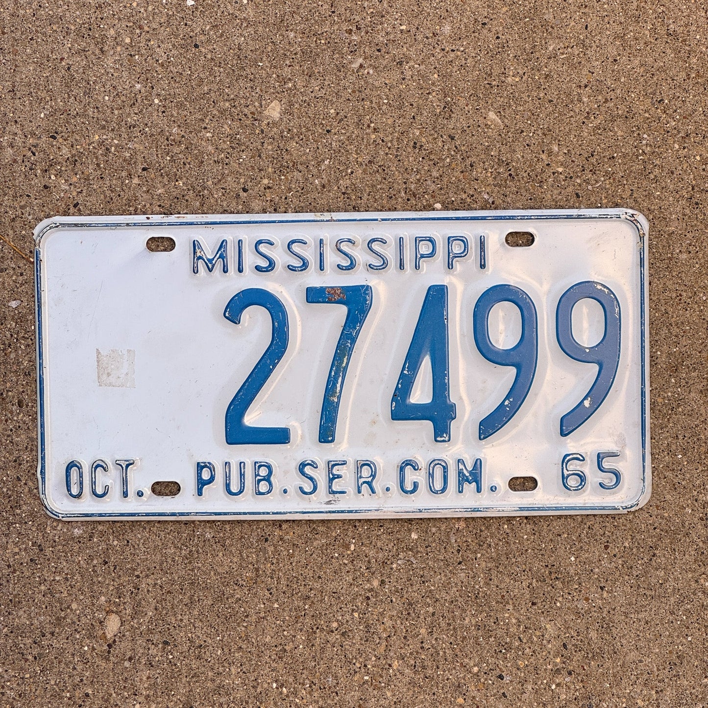 Photo of a 1965 Mississippi Public Service Commission License Plate Auto Tag Garage Decor Vintage 27499 with original patina