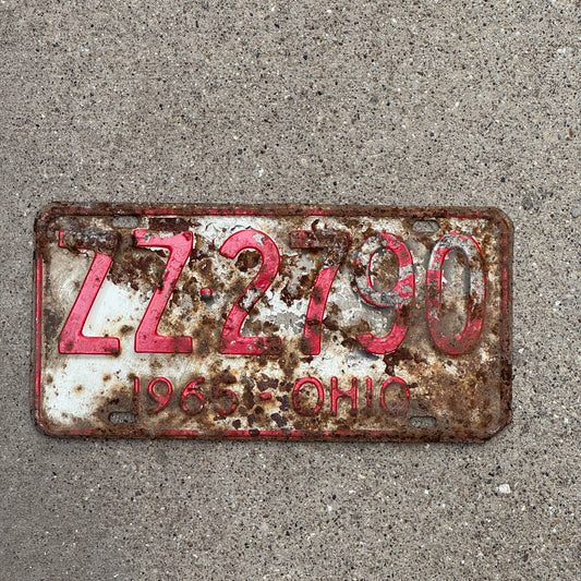 Photo of a 1965 Ohio License Plate Auto Tag Garage Decor Vintage ZZ 2790 with original patina