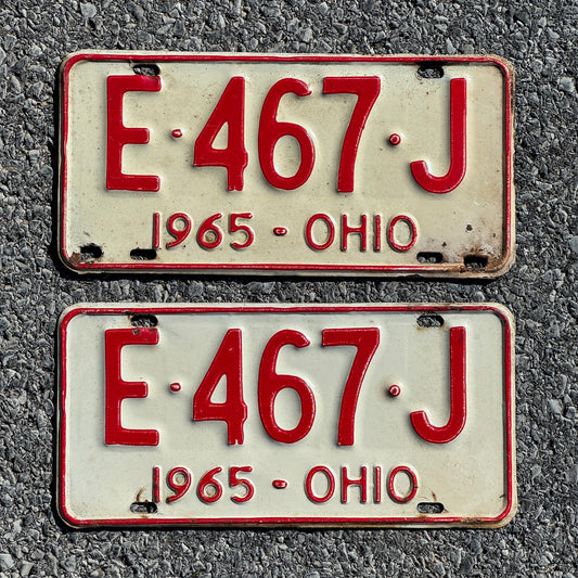 Photo of a 1965 Ohio License Plate Pair Auto Tag Garage Decor Vintage E 467 J