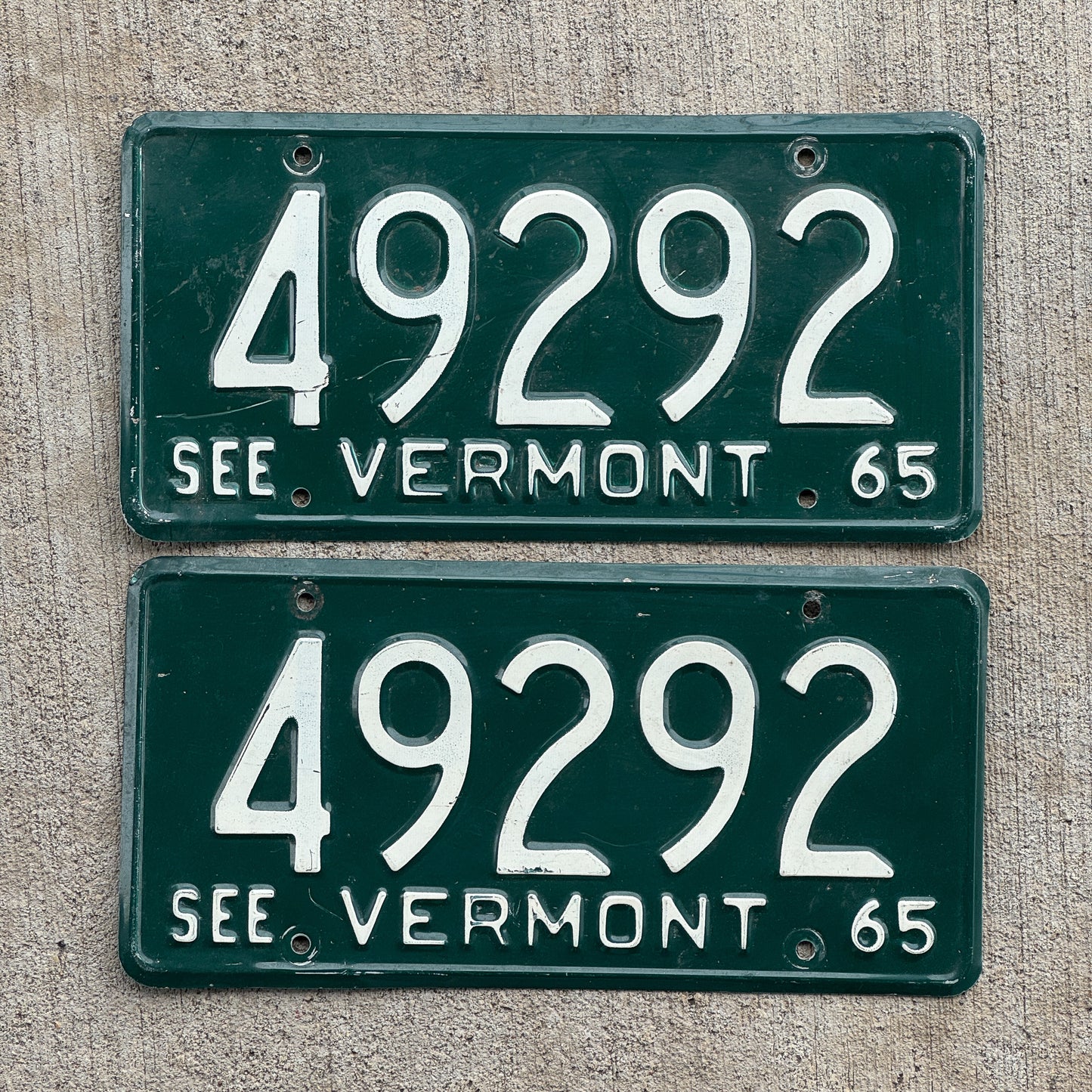 Photo of a 1965 Vermont License Plate Pair Auto Tag Garage Decor Vintage 49292 with original patina