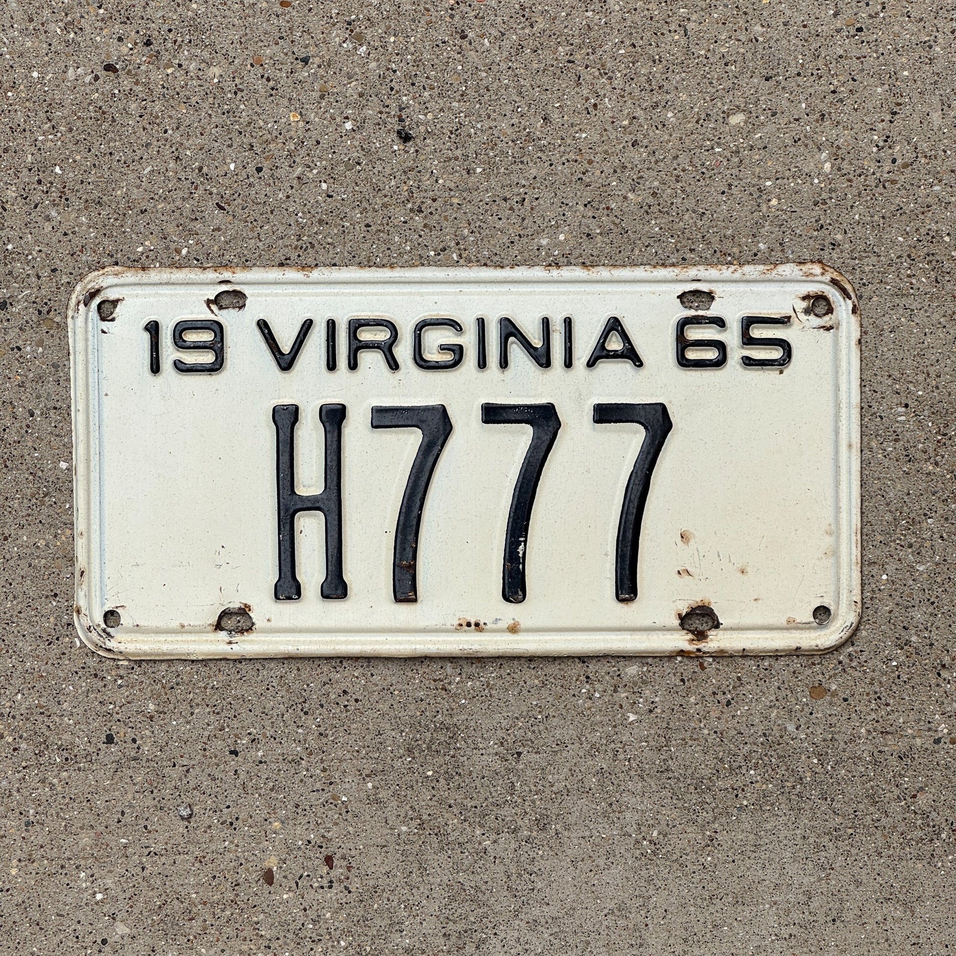 Photo of a 1965 Virginia Taxi Cab License Plate Auto Tag Garage Decor Vintage Repeat Repeating H 777