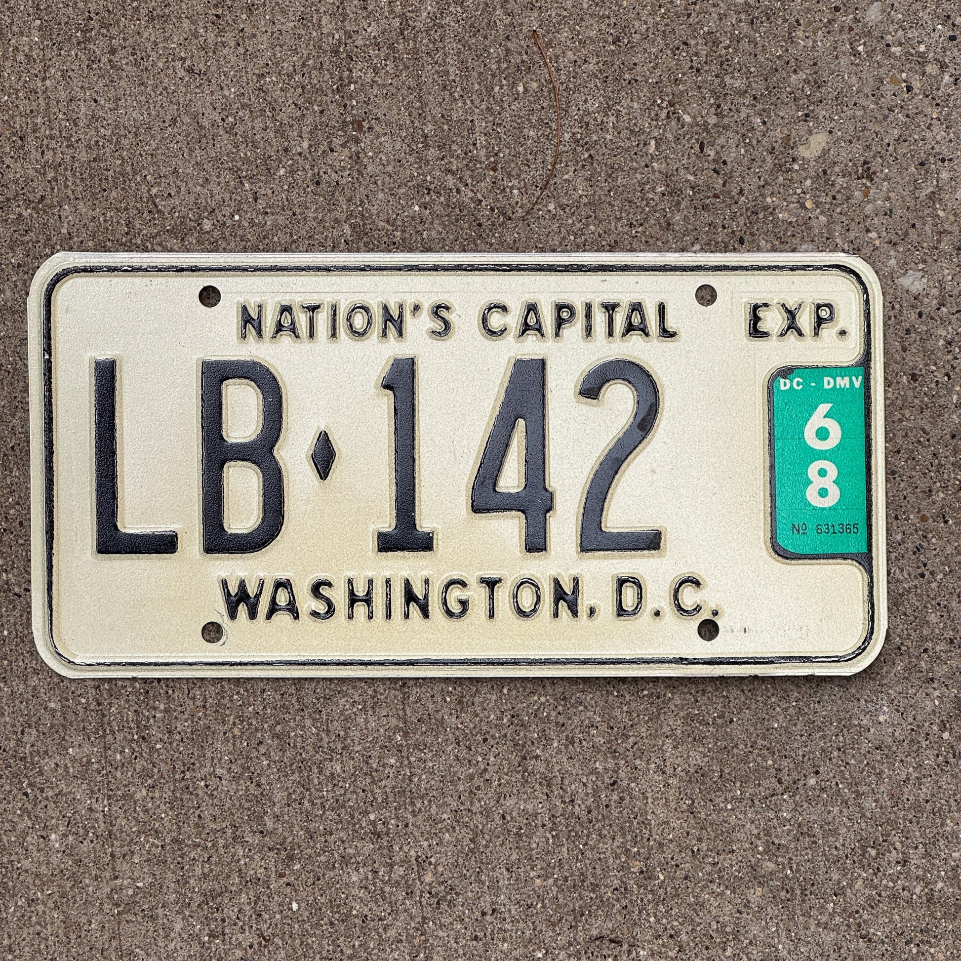 Photo of a 1966 1968 Washington DC Livery License Plate Auto Tag 1 Garage Decor Limousine Limo LB 142 with original patina
