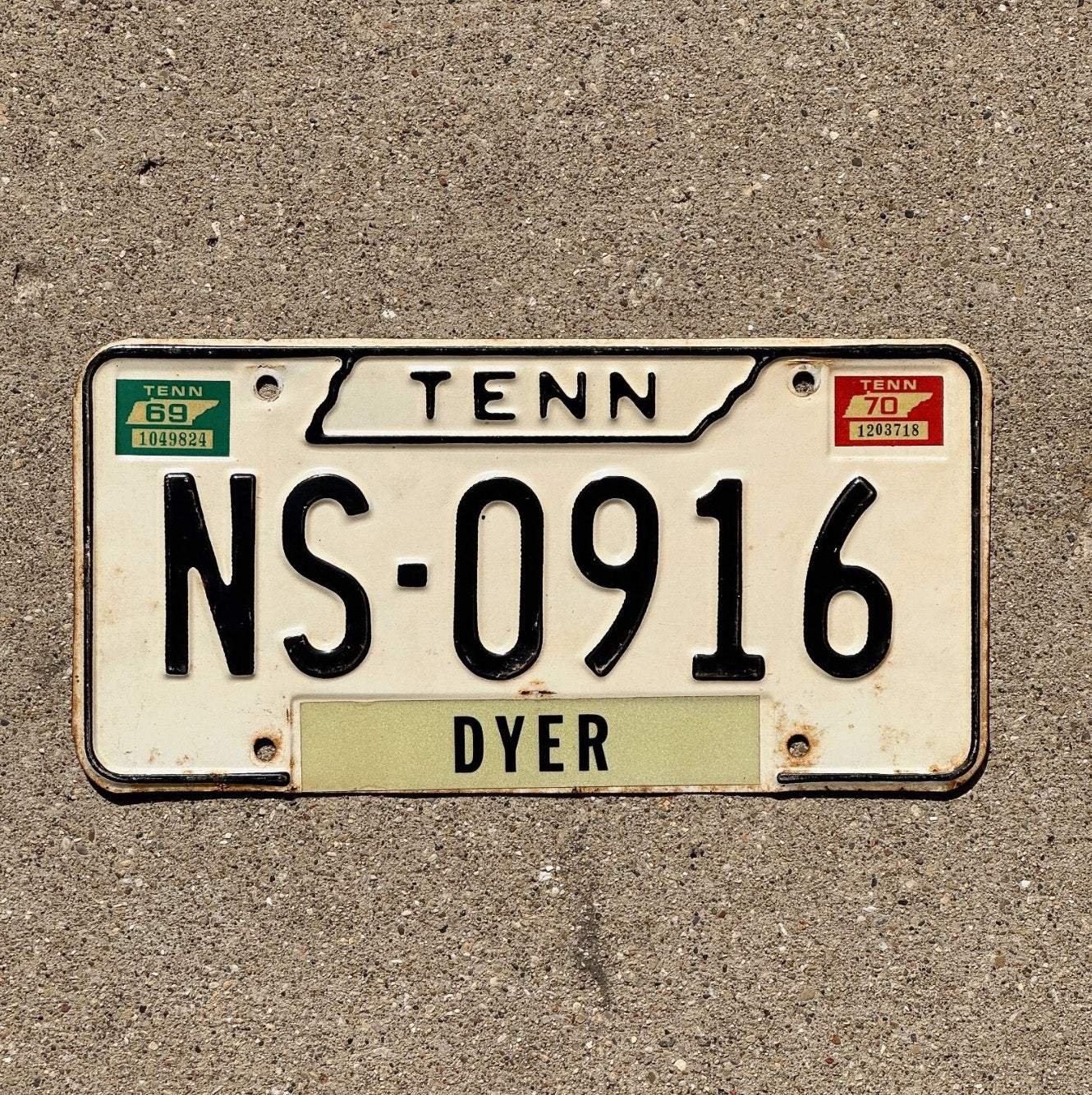 Photo of a 1966 70 Tennessee License Plate Auto Tag Garage Decor Vintage Dyer County NS 0916 with original patina