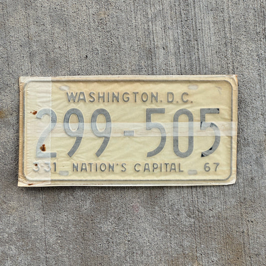 Photo of a 1967 1968 Washington DC License Plate Pair Auto Tag Garage Decor Vintage with Envelope 299 505 with original patina