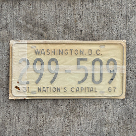 Photo of a 1967 1968 Washington DC License Plate Pair Auto Tag Garage Decor Vintage with Envelope 299 509 with original patina
