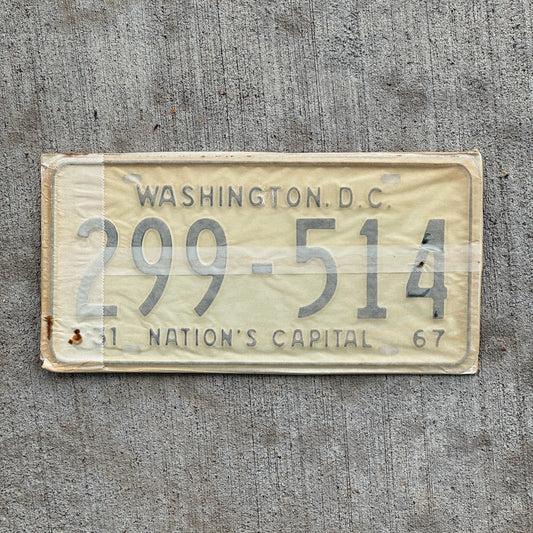 Photo of a 1967 1968 Washington DC License Plate Pair Auto Tag Garage Decor Vintage with Envelope 299 514 with original patina
