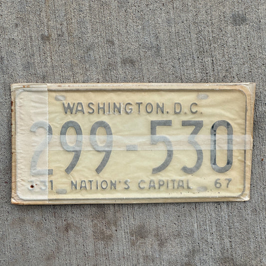 Photo of a 1967 1968 Washington DC License Plate Pair Auto Tag Garage Decor Vintage with Envelope 299 530 with original patina