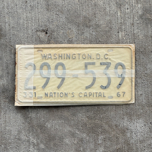 Photo of a 1967 1968 Washington DC License Plate Pair Auto Tag Garage Decor Vintage with Envelope 299 539 with original patina