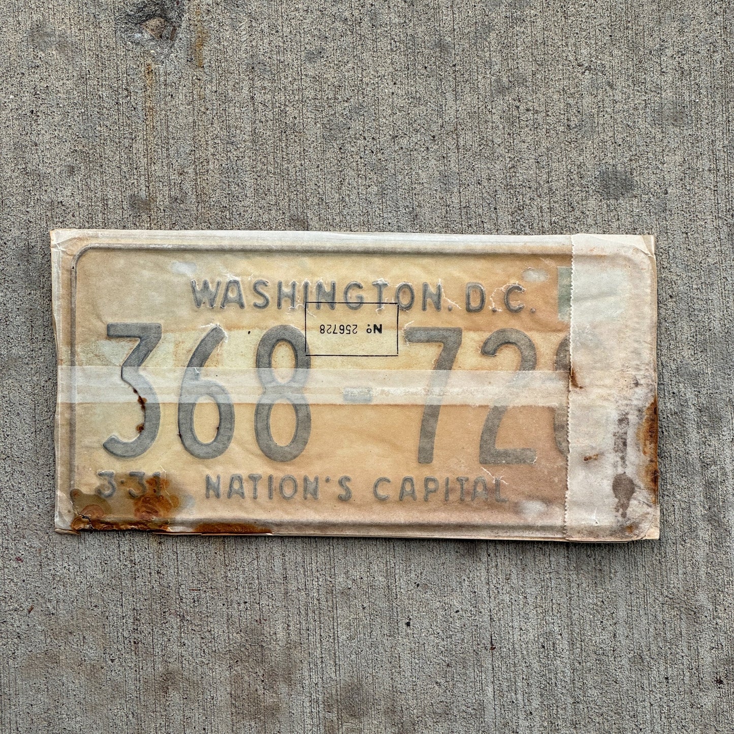 Photo of a 1967 1968 Washington DC License Plate Pair Auto Tag Garage Decor Vintage with Envelope 368 728 with original patina
