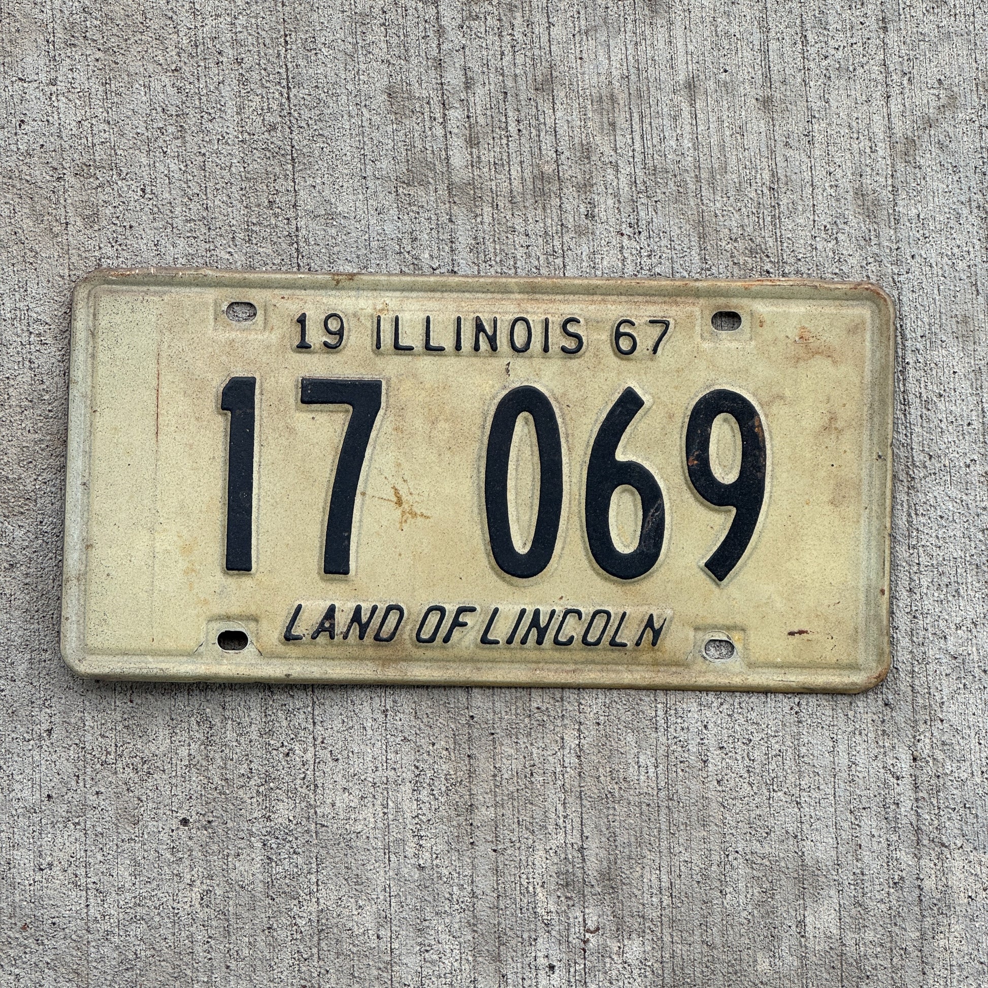 Photo of a 1967 Illinois License Plate Auto Tag 1 Vintage Garage 17 069 with original patina