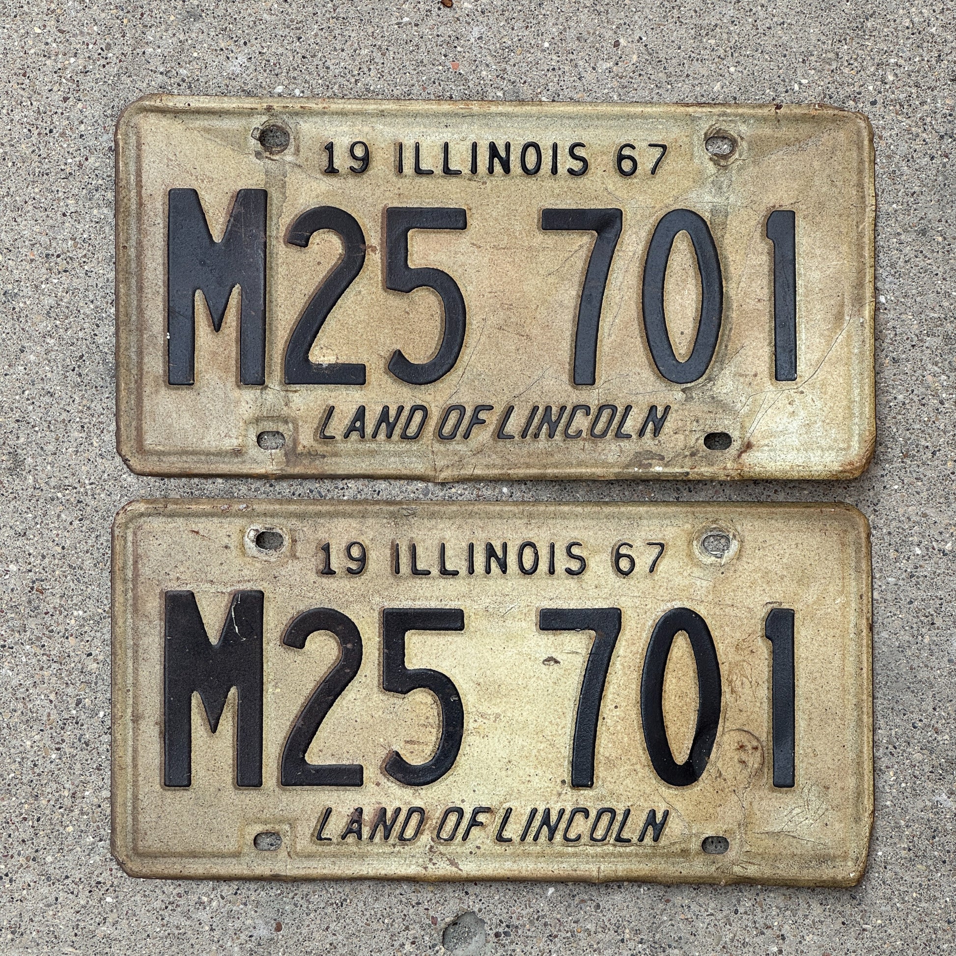 Photo of a 1967 Illinois Municipal License Plate Pair Auto Tag Garage Decor Vintage M 25 701 with original patina