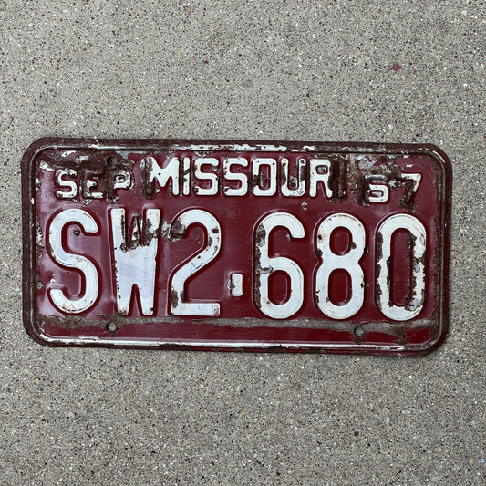 Photo of a 1967 Missouri License Plate Auto Tag Garage Decor Vintage SW 2680