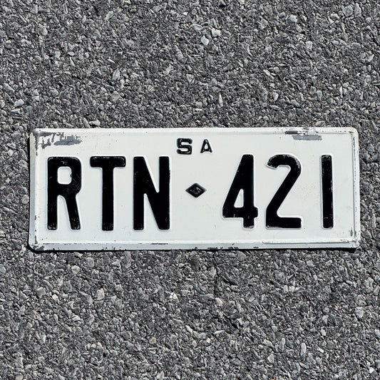 Photo of a 1967 South Australia License Plate Auto Tag Garage Decor Vintage RTN421