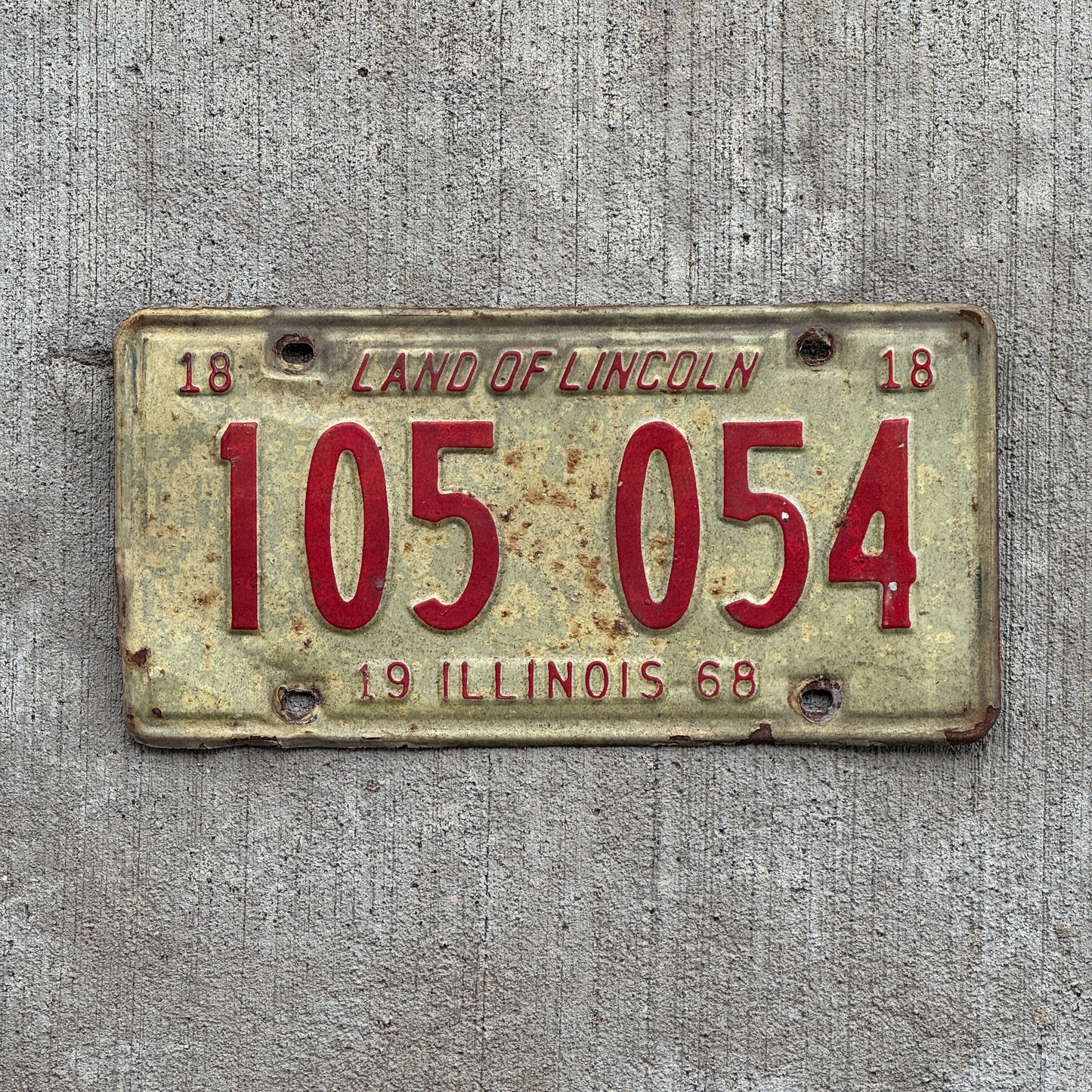 Photo of a 1968 Illinois License Plate Auto Tag Garage Decor Vintage 105 054 with original patina