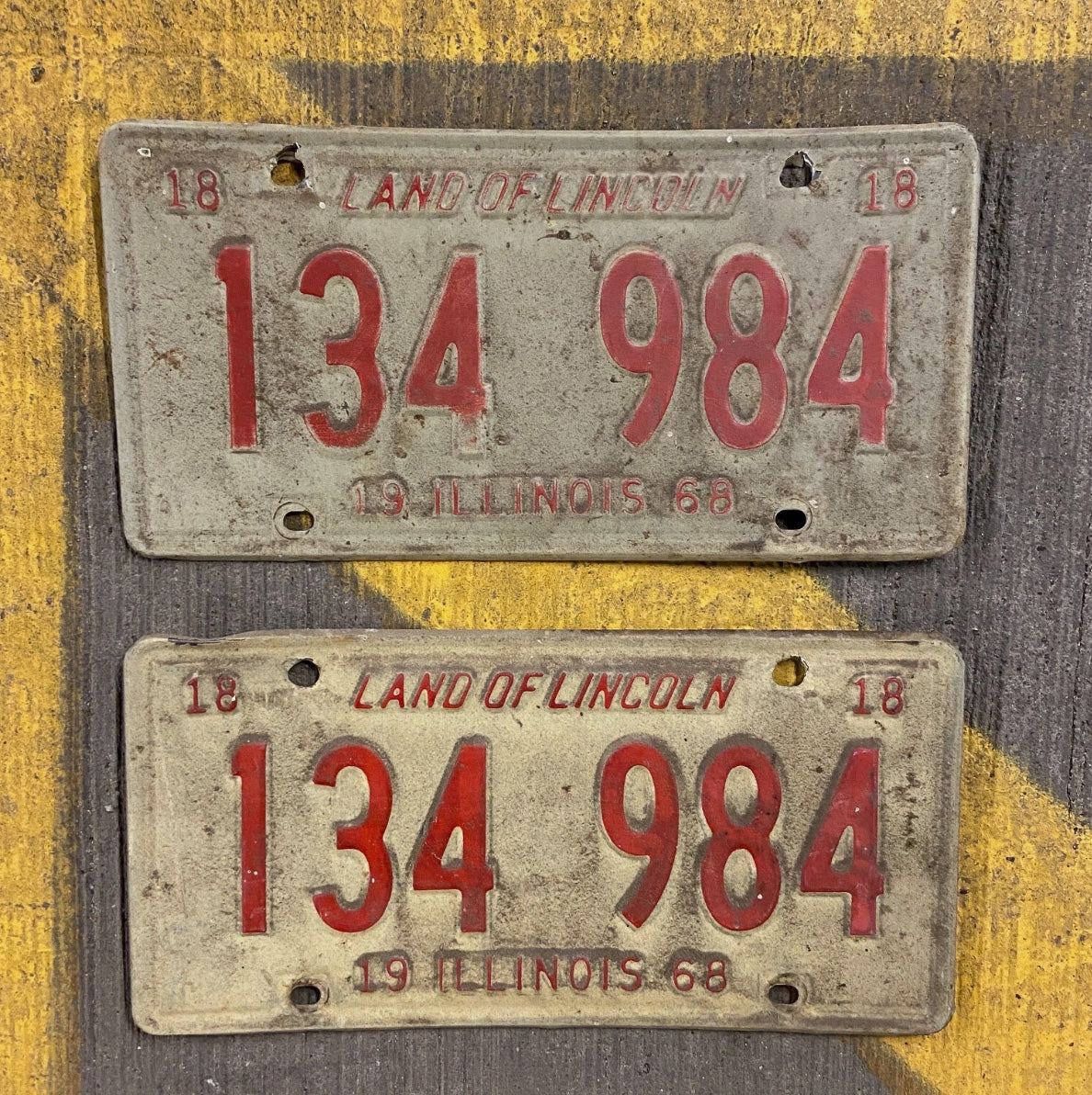 Photo of a 1968 Illinois License Plate Auto Tag Garage Decor Vintage 134 984