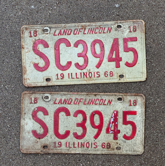 Photo of a 1968 Illinois License Plate Pair Auto Tag Garage Decor Vintage SC 3945