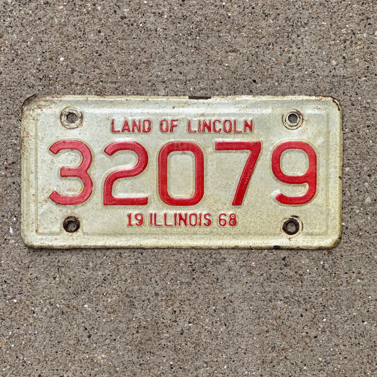 Photo of a 1968 Illinois Motorcycle License Plate Auto Tag Garage Decor Vintage 32079