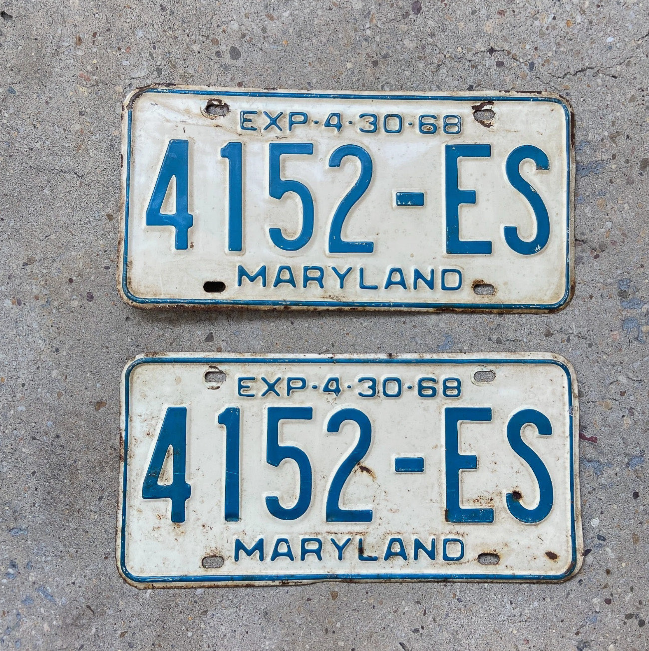 Photo of a 1968 Maryland Truck License Plate Pair Auto Tag Garage Decor Vintage 4152 ES with original patina