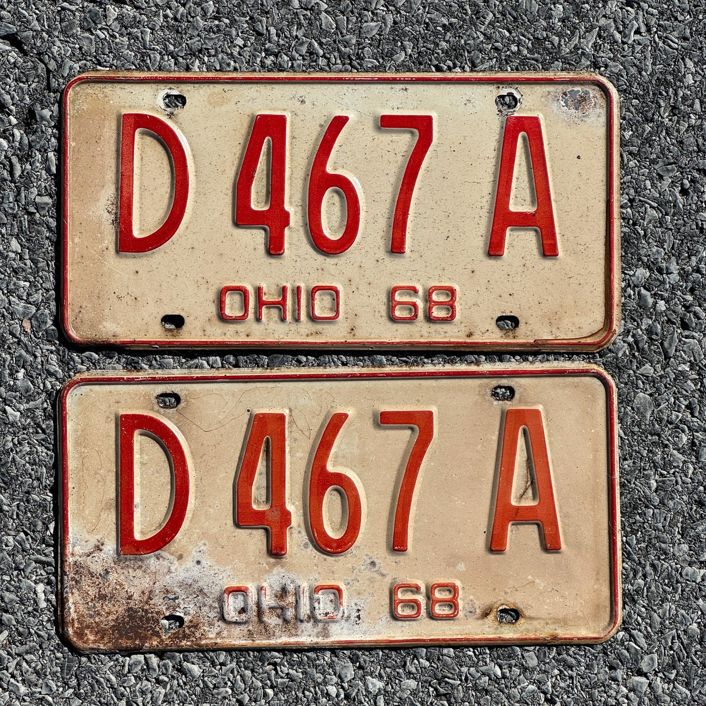 Photo of a 1968 Ohio License Plate Pair Auto Tag Garage Decor Vintage D 467 A