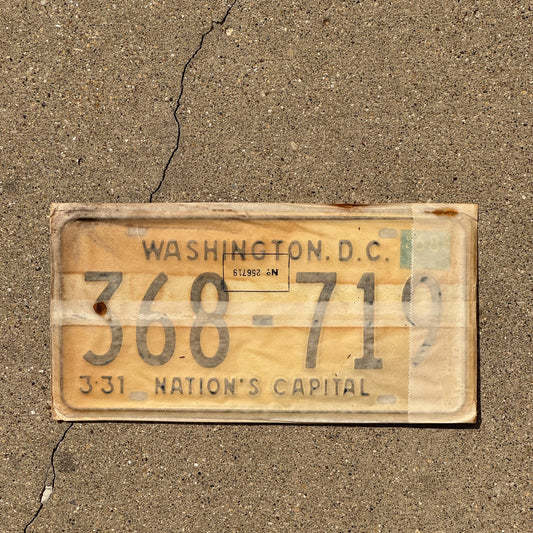 Photo of a 1968 Washington DC License Plate Auto Tag Garage Decor Vintage with Envelope 368 719