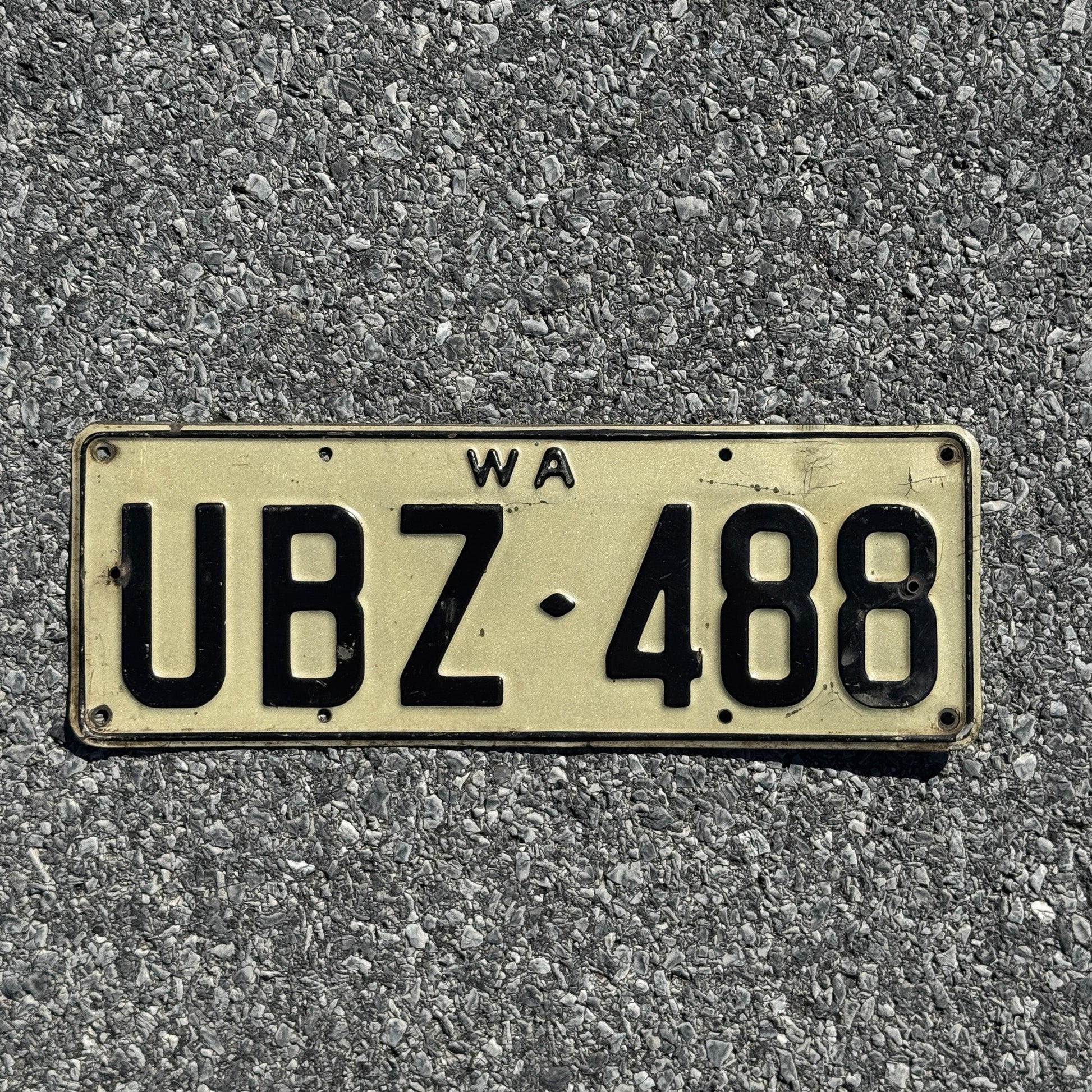 Photo of a 1968 Western Australia License Plate Auto Tag Garage Decor Vintage UBZ 488
